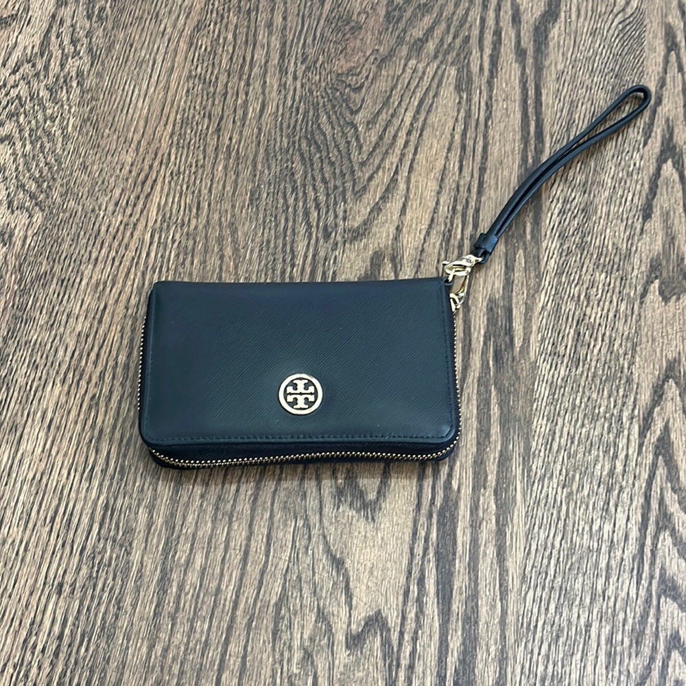 Tory Burch black wallet